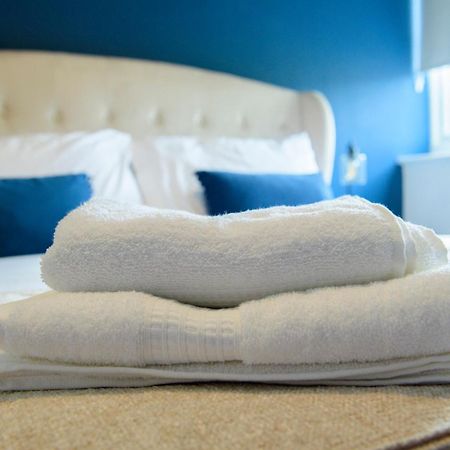 Stunning House - Sleeps 7 - 5 Mins Walk To Lincoln High Street - Parking - Wifi Βίλα Εξωτερικό φωτογραφία