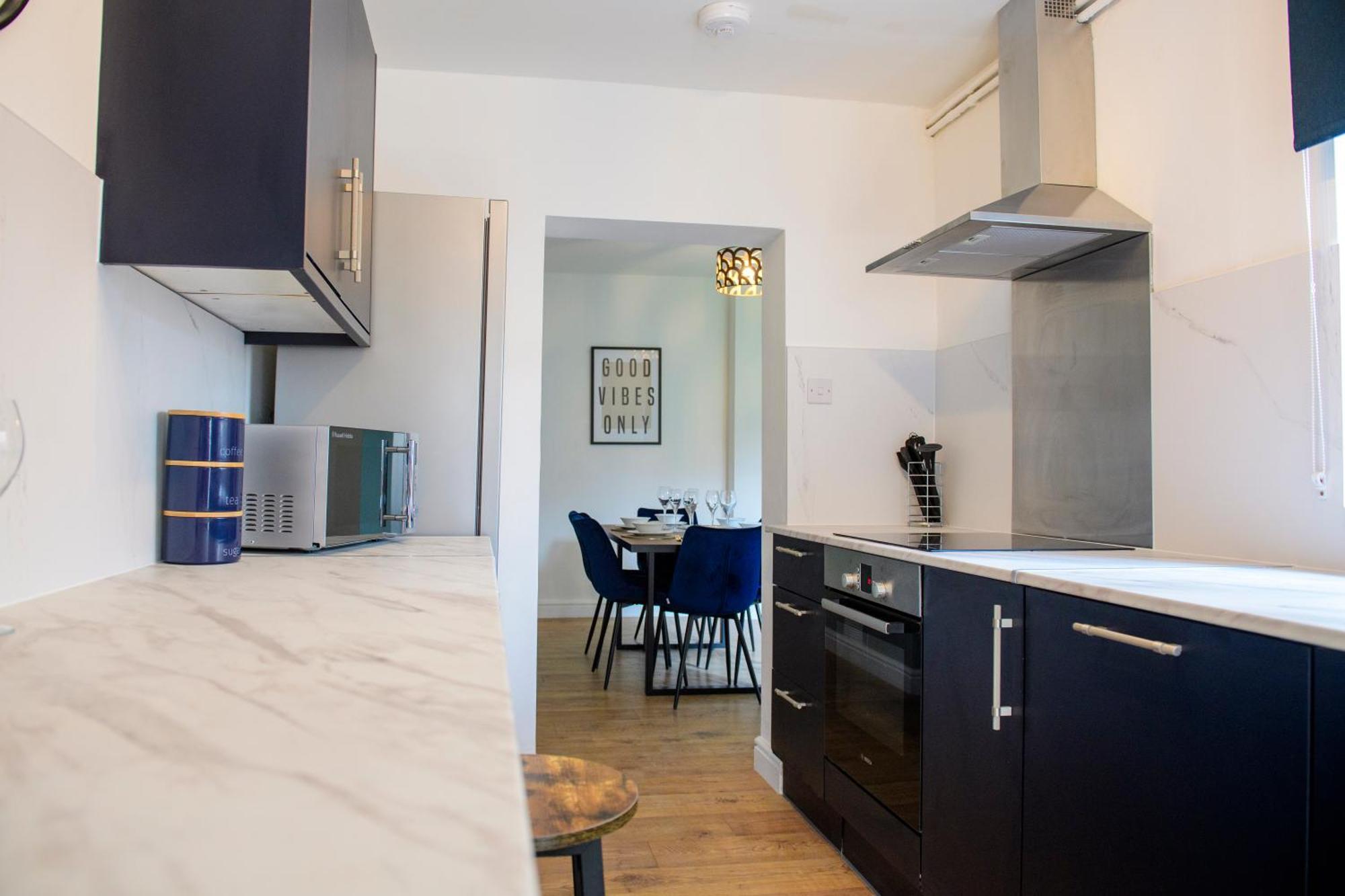 Stunning House - Sleeps 7 - 5 Mins Walk To Lincoln High Street - Parking - Wifi Βίλα Εξωτερικό φωτογραφία