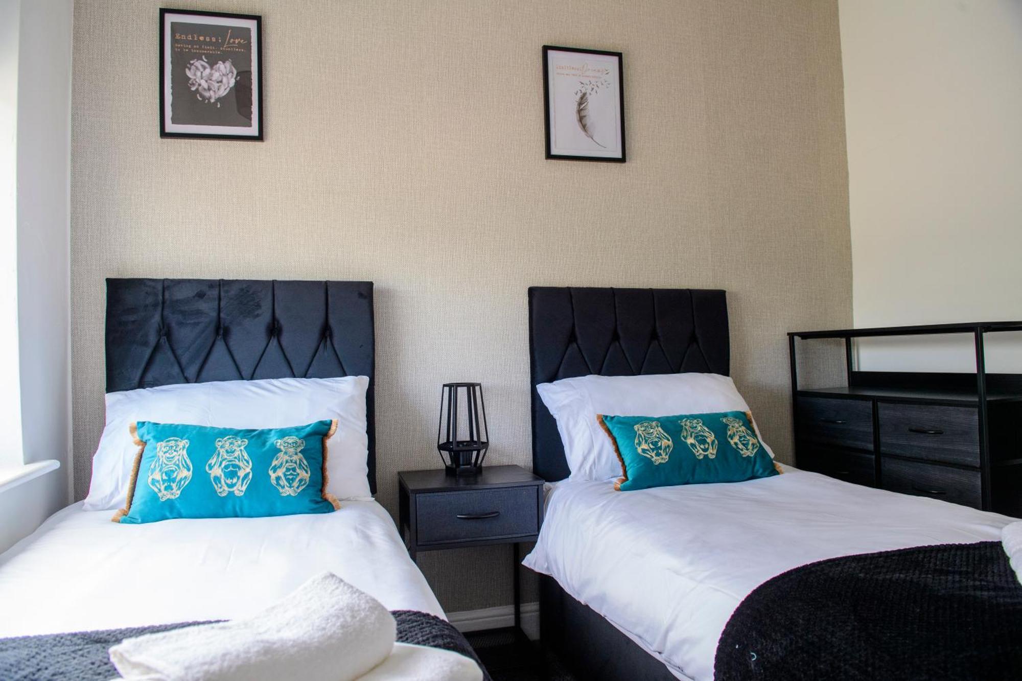 Stunning House - Sleeps 7 - 5 Mins Walk To Lincoln High Street - Parking - Wifi Βίλα Εξωτερικό φωτογραφία